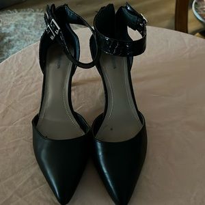 Ladies Shoes